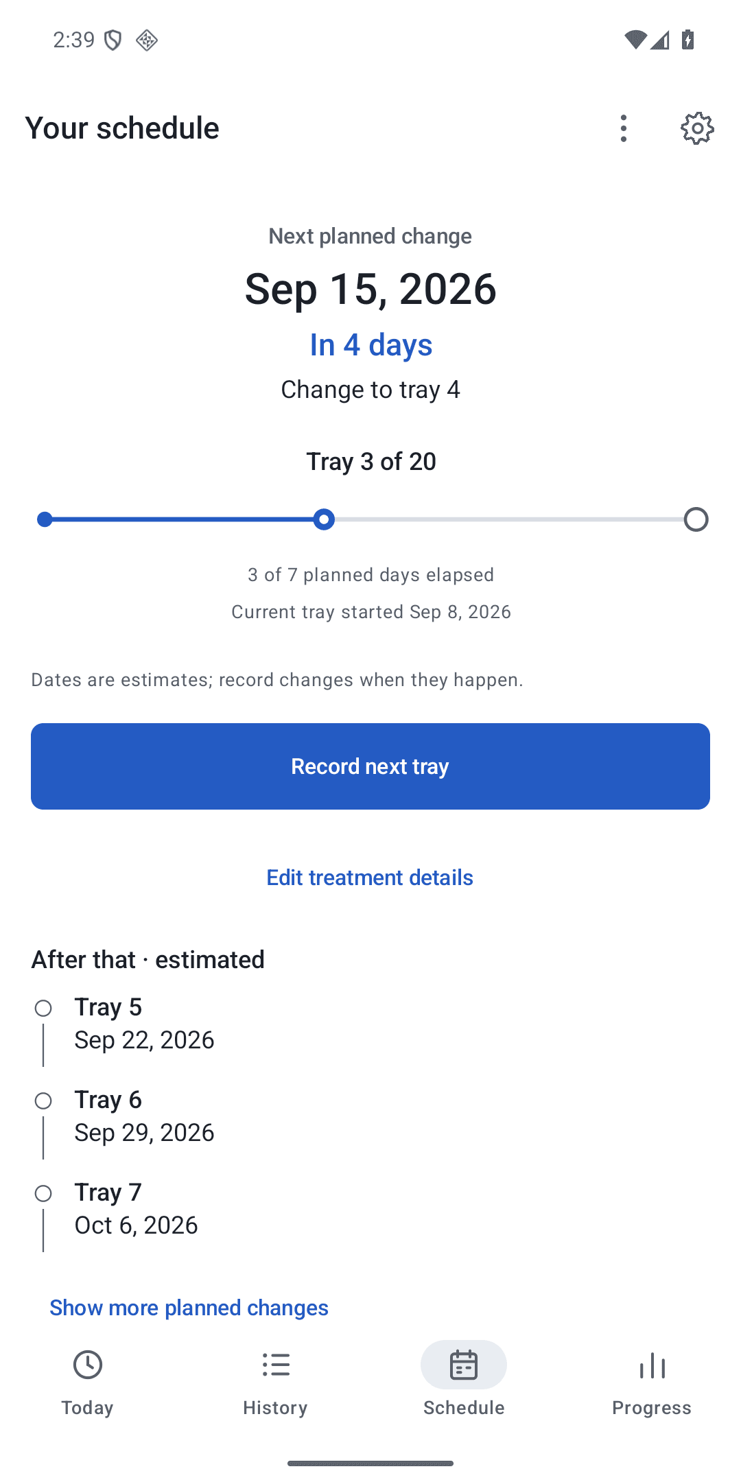 Aligner Tracker Schedule screen showing a user-entered tray plan and upcoming changes